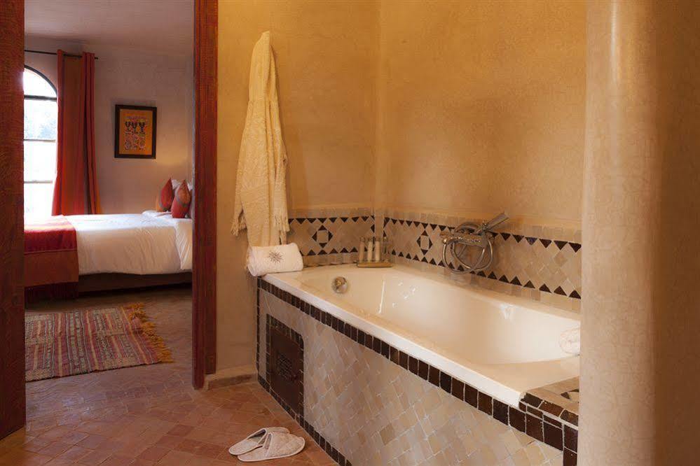 Le Jardin Des Douars Bed & Breakfast Ghazoua Bagian luar foto